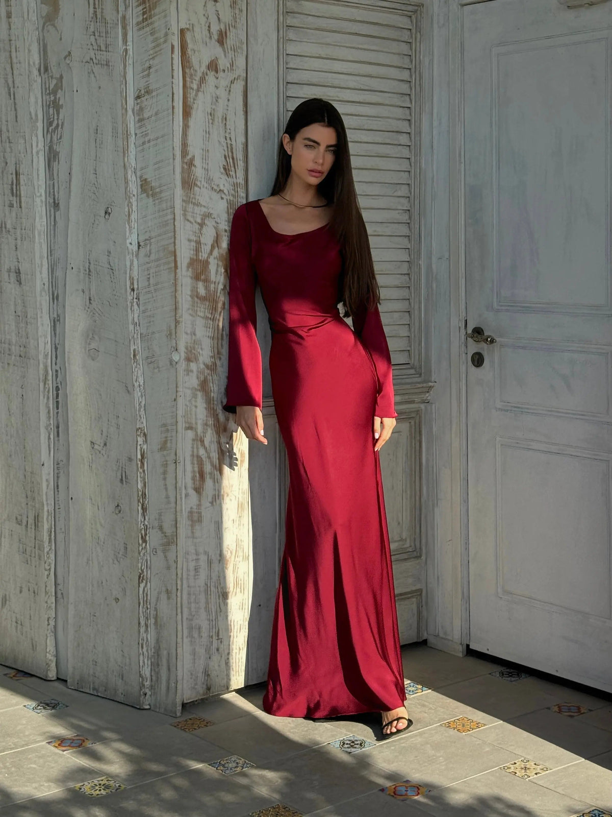 Evening Dress Women | Silky flowing fabric with flattering fit | E&W - 4 - Elenwear