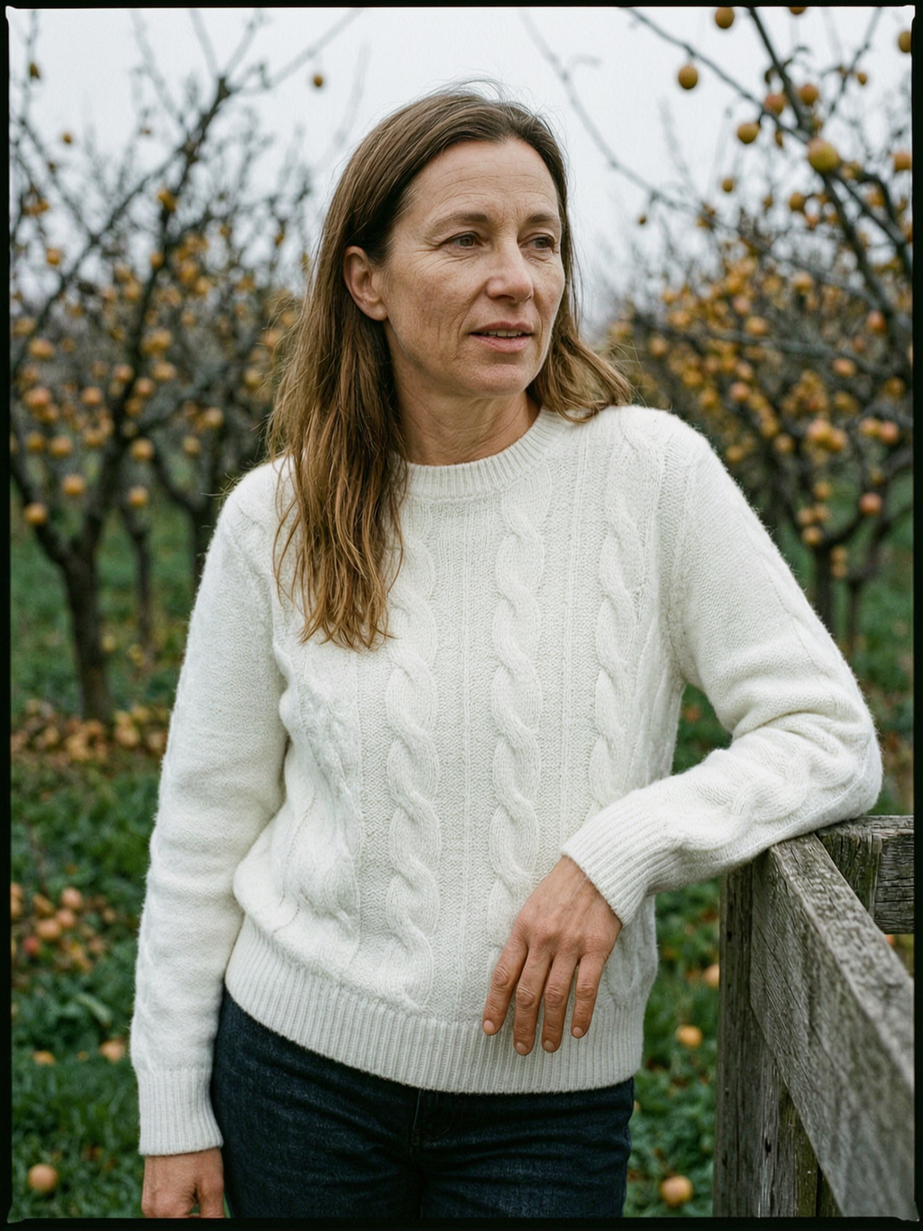 Women's Cable-Knit Crew Neck Jumper — Soft Everyday Pullover Sweater - Warm White