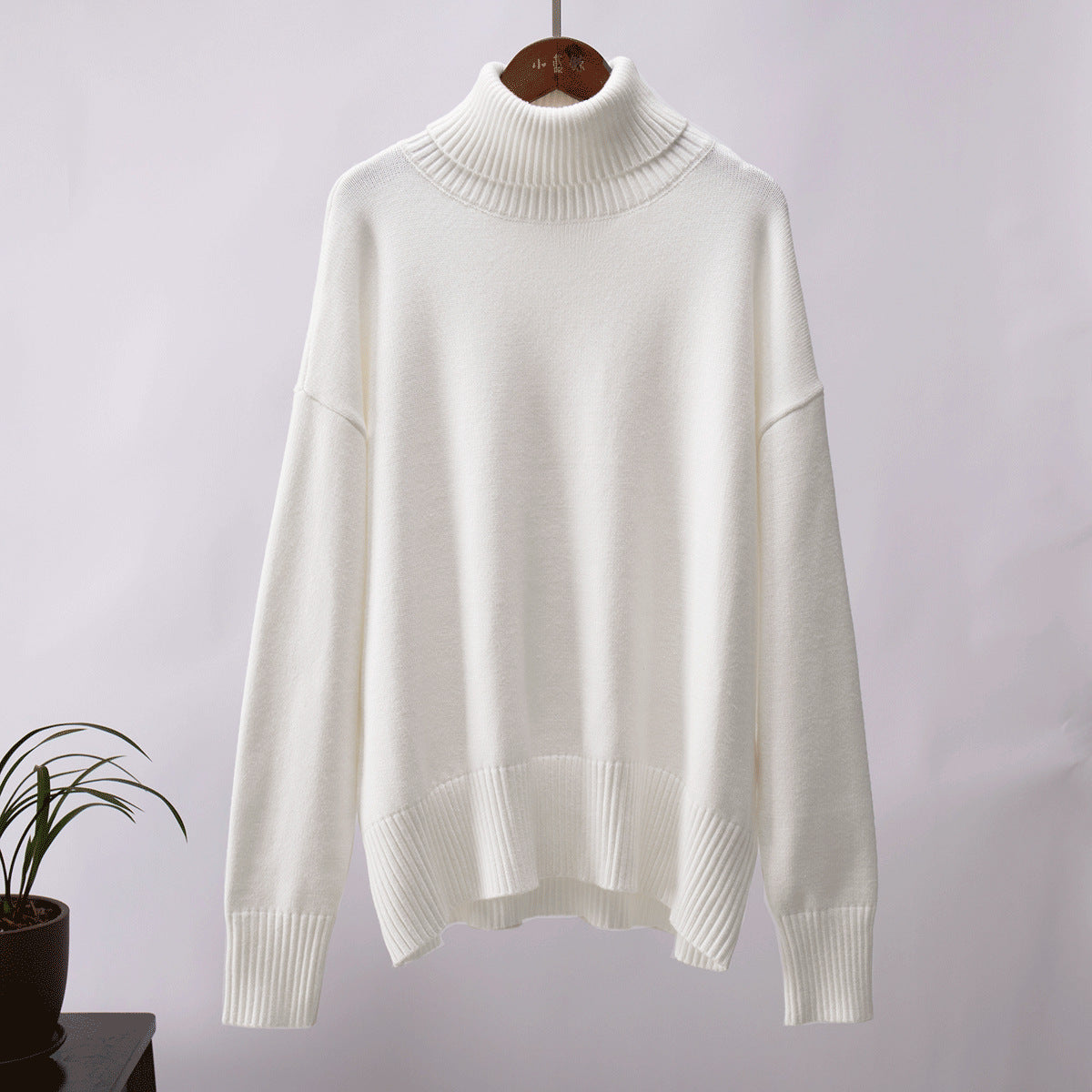 Oversized Women's Roll Neck Jumper in Soft Knit | E&W - 3 - Elenwear