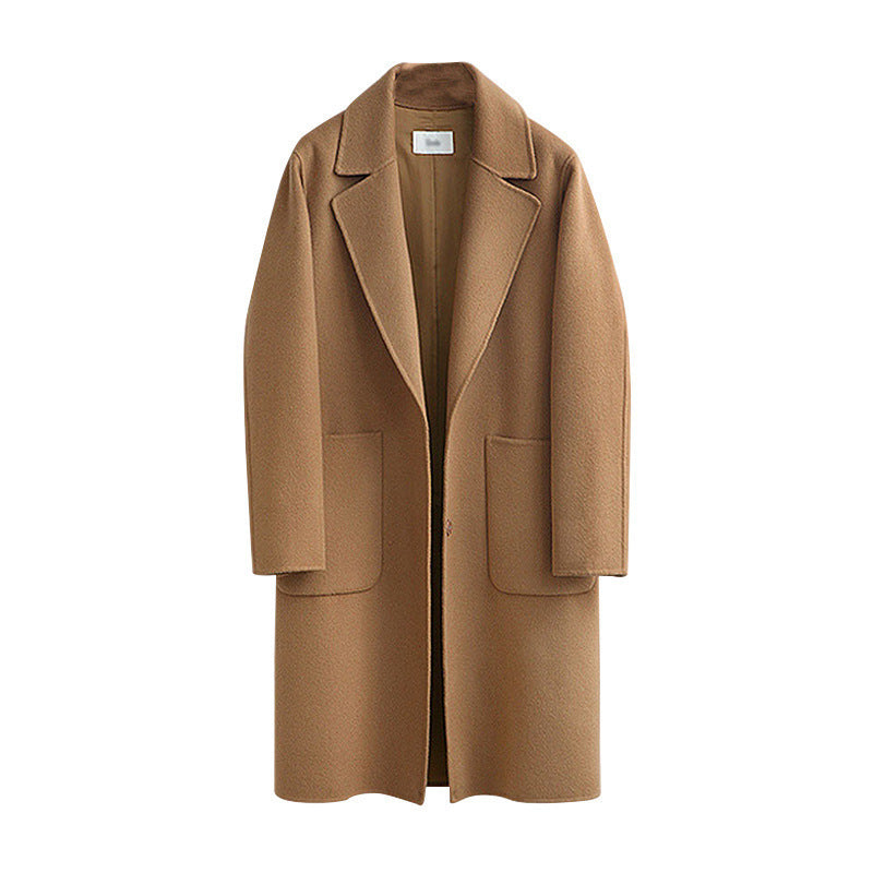 Long Women's Coat with Notched Lapel and Side Pockets | E&W - 2 - Elenwear