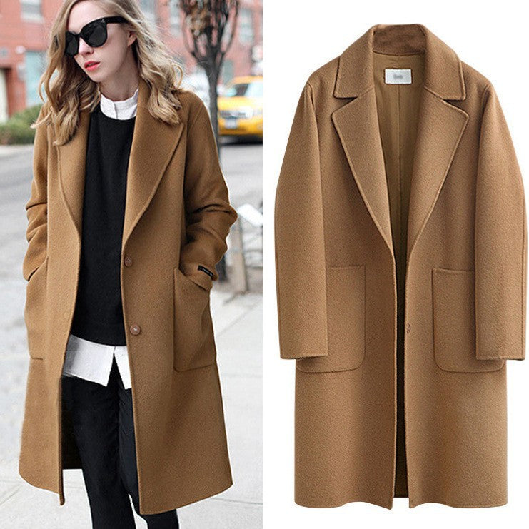 Long Women's Coat with Notched Lapel and Side Pockets | E&W - 3 - Elenwear