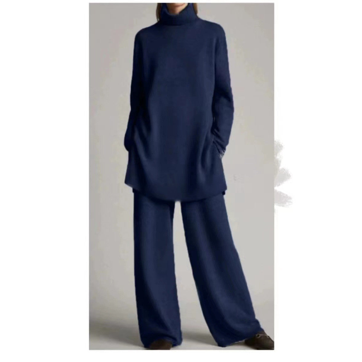 Two-Piece Knitted Set for Women | Relaxed Fit with Roll Neck | E&W - 5 - Elenwear