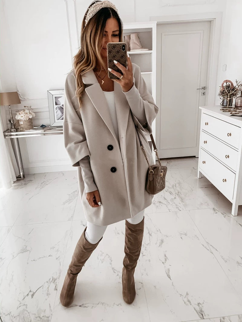 Oversized Women's Coat with Double Button Closure | E&W - 2 - Elenwear