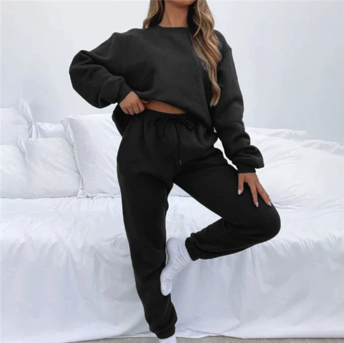 Women's Lounge Set with Relaxed Fit and Soft Touch | E&W - 4 - Elenwear