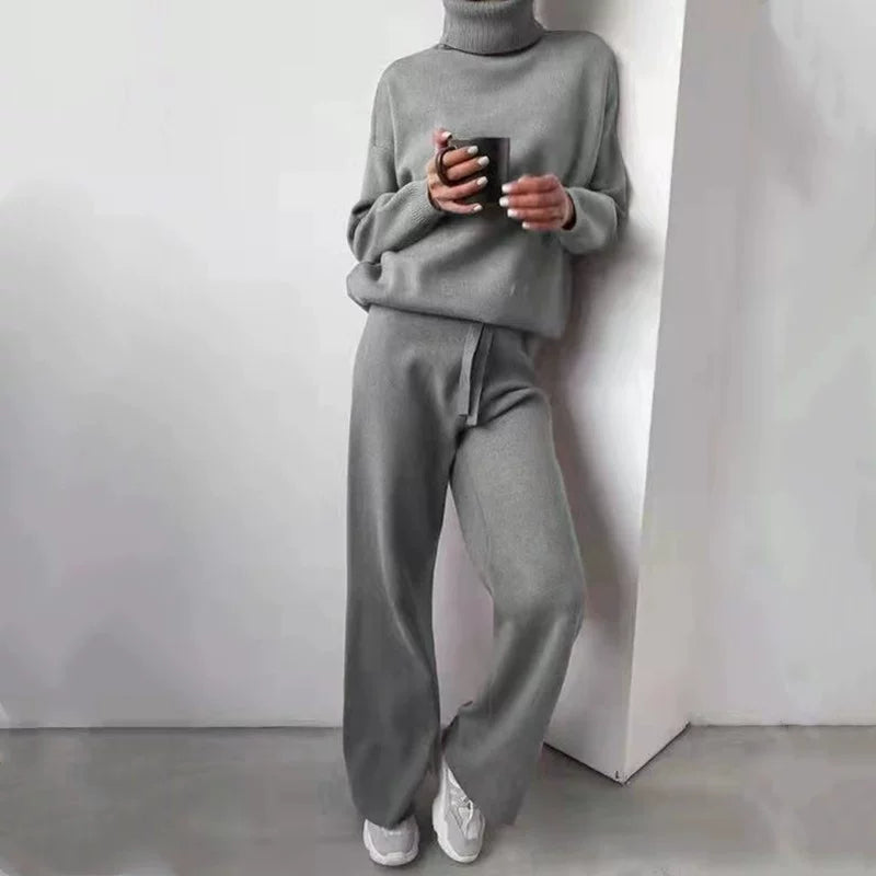 Two-Piece Set Women | Relaxed Knit Design with Cozy Turtleneck | E&W - 9 - Elenwear