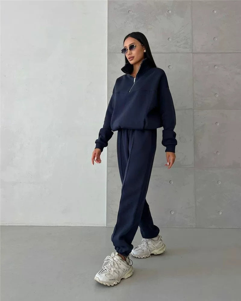 Lounge Set Women | Soft Textured Fabric & Relaxed Fit | E&W - 5 - Elenwear