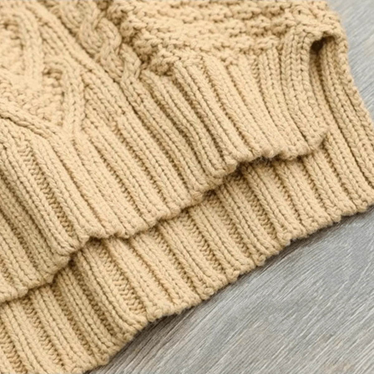 Cable Knit Pullover Women | Relaxed Fit with High Neck | E&W - 10 - Elenwear