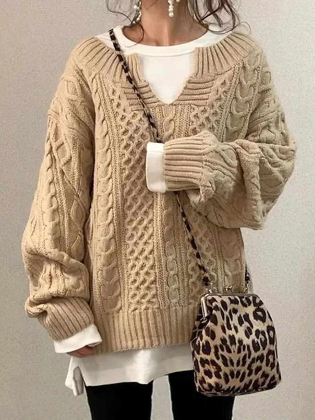 Chunky Knit Pullover Women's V-Neck Design with Relaxed Fit | E&W - 2 - Elenwear