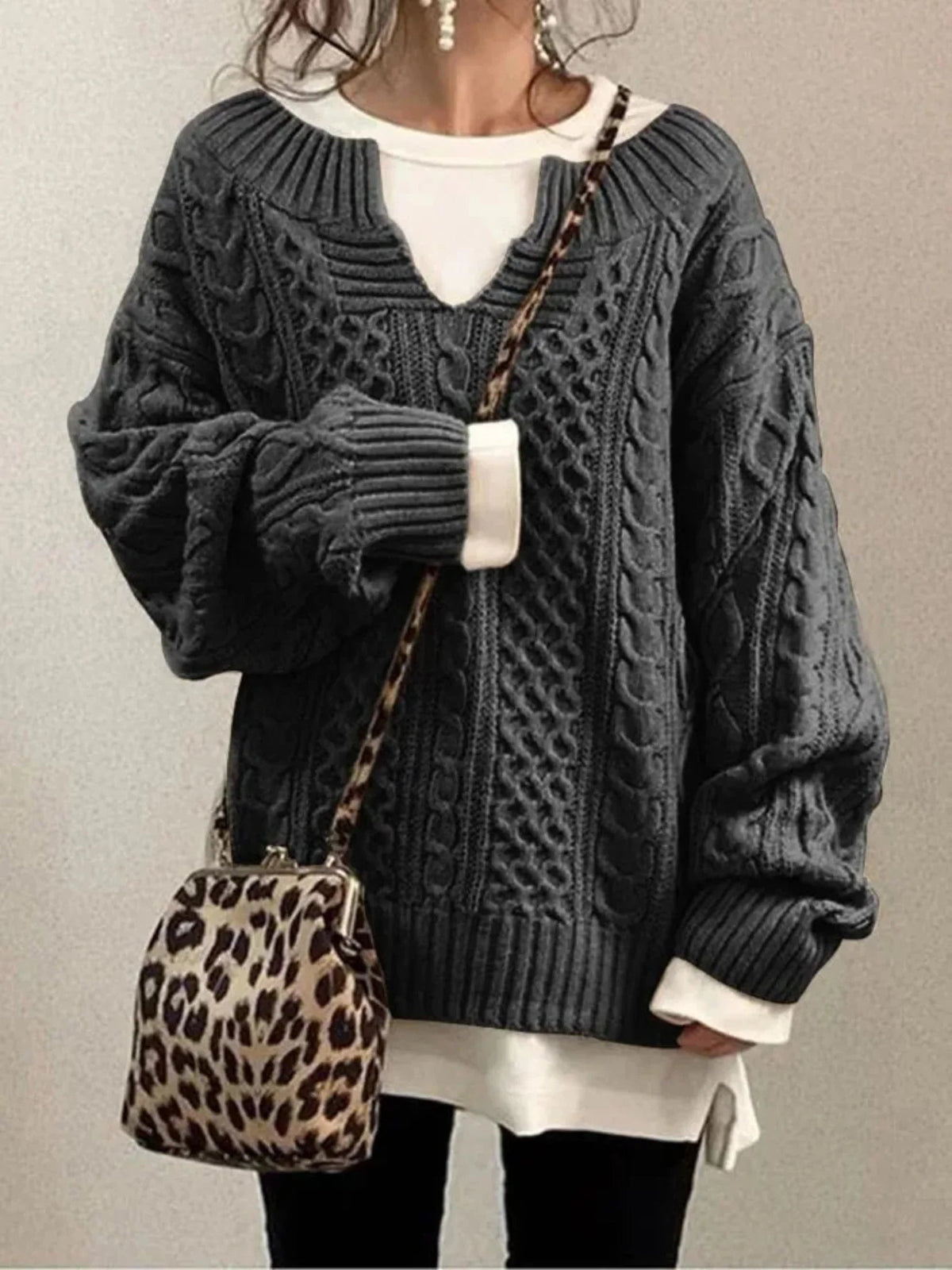 Chunky Knit Pullover Women's V-Neck Design with Relaxed Fit | E&W - 3 - Elenwear