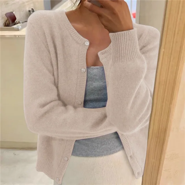 Cardigan Women's Relaxed Fit Button Detail | E&W - 3 - Elenwear