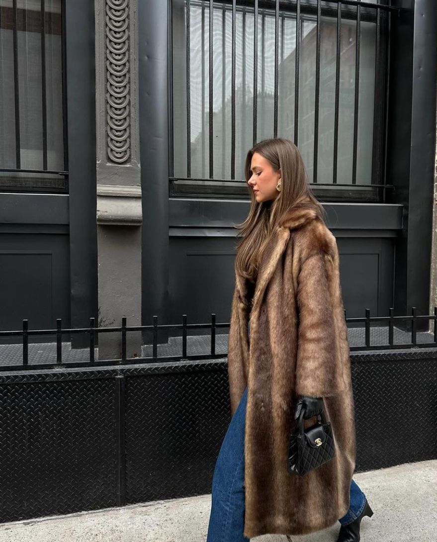 Faux Fur Coat Women's Long Silhouette with Elegant Shine | E&W - 2 - Elenwear