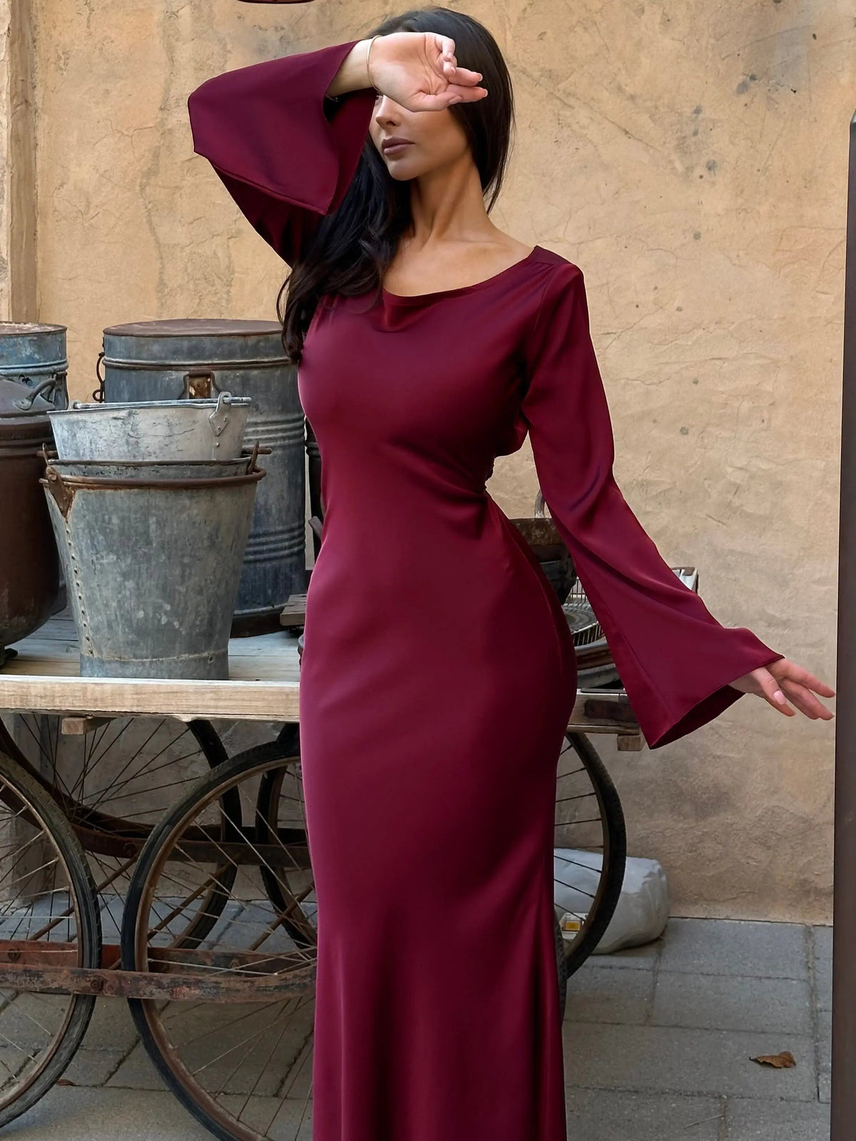 Evening Dress Women | Silky flowing fabric with flattering fit | E&W - 3 - Elenwear