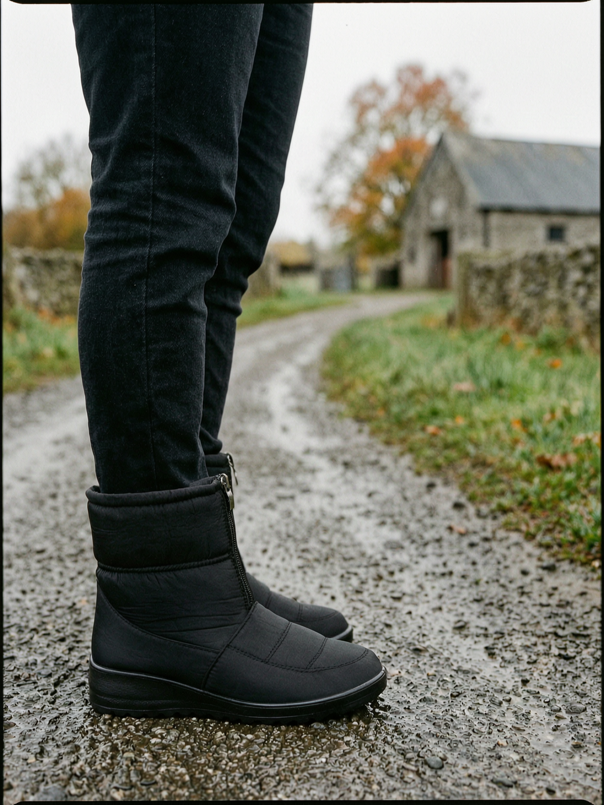 Women's Quilted Waterproof Winter Boots — Warm All-Weather Boots - Black