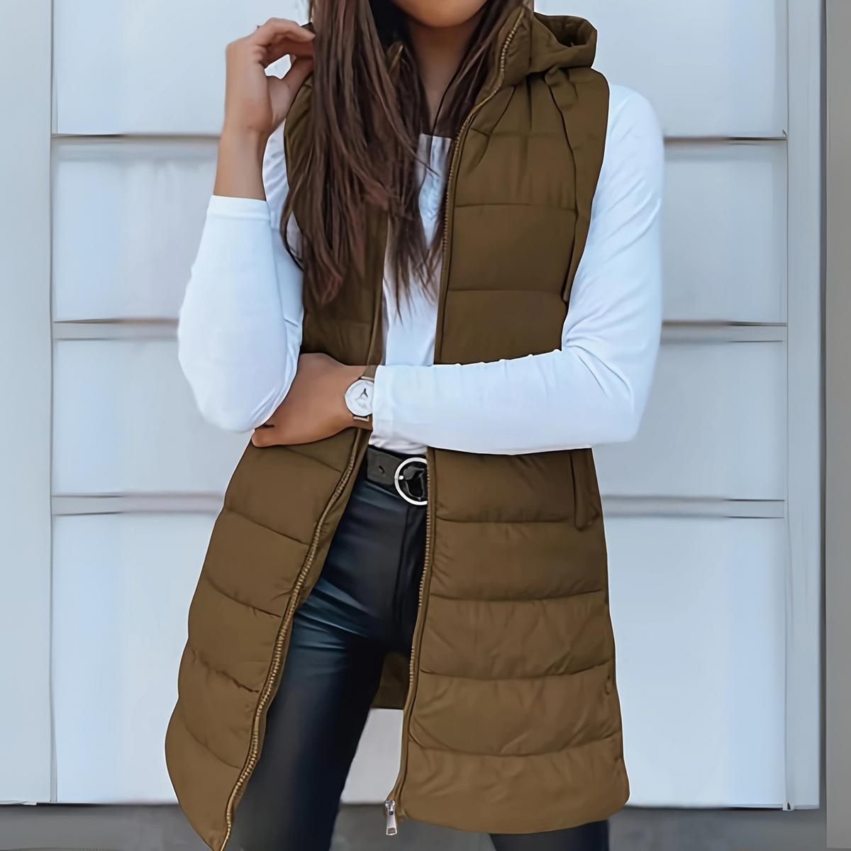 Hooded Quilted Gilet Women's | Lightweight Warmth | E&W - 2 - Elenwear