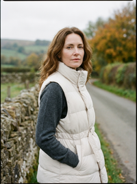 Women's Belted Quilted Gilet — Stand-Collar Sleeveless Puffer Vest - Beige