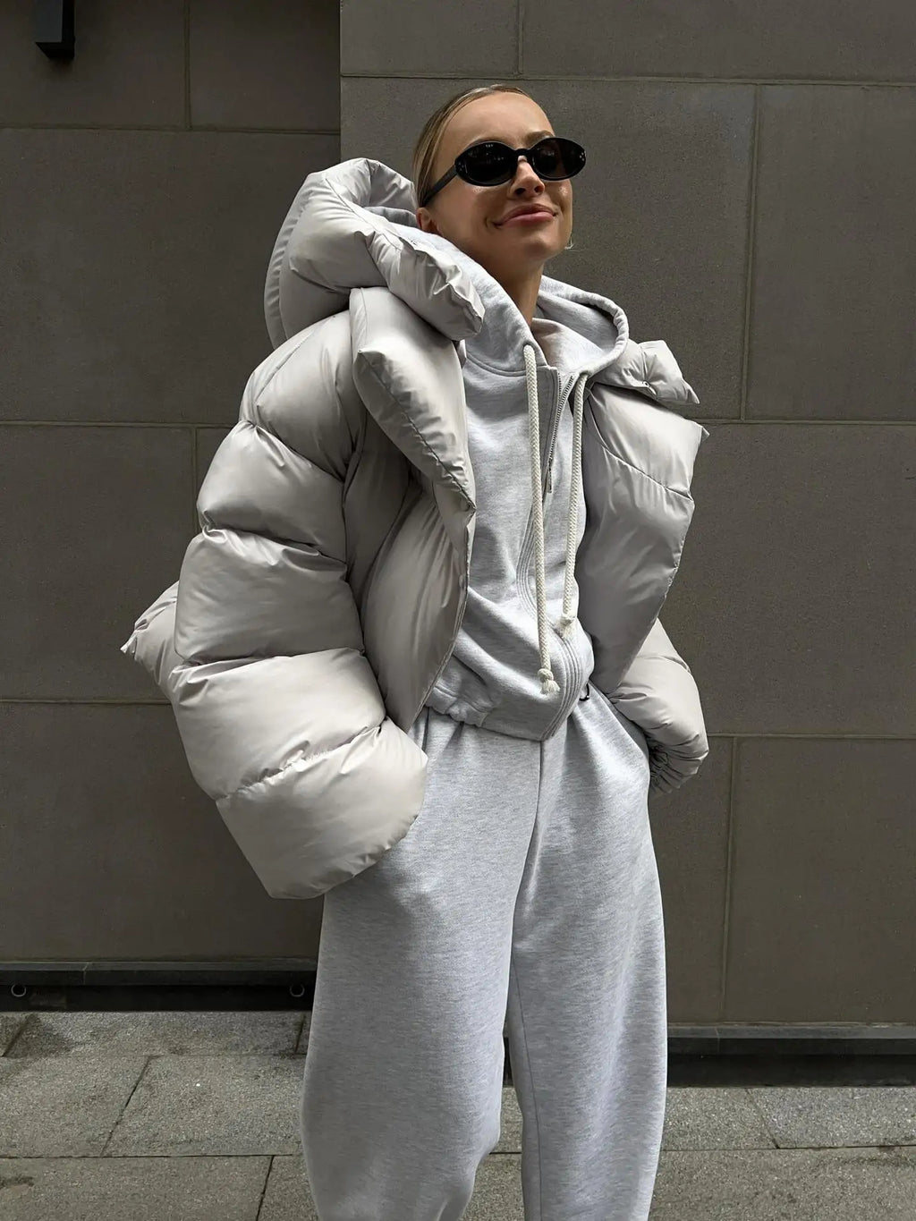 Puffer Jacket Women's Oversized Silhouette with Hood | E&W - 4 - Elenwear
