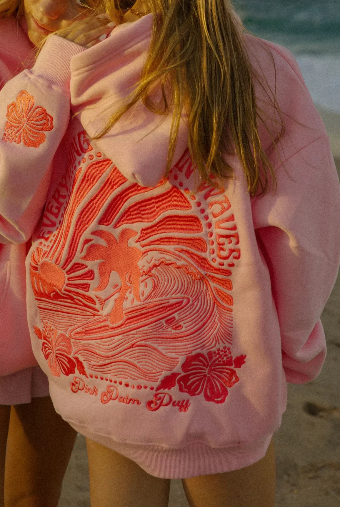 Hoodie Women’s Relaxed Fit with Tropical Print | E&W - 1 - Elenwear