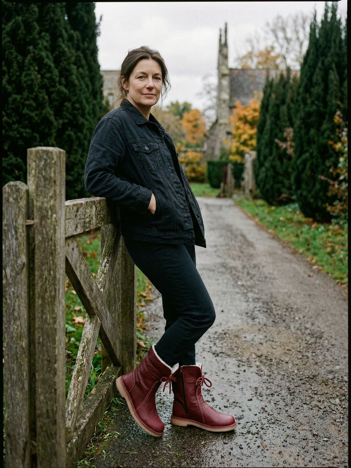 Women's Lace-Up Leather-Look Desert Boots — Warm Winter Boots - Red