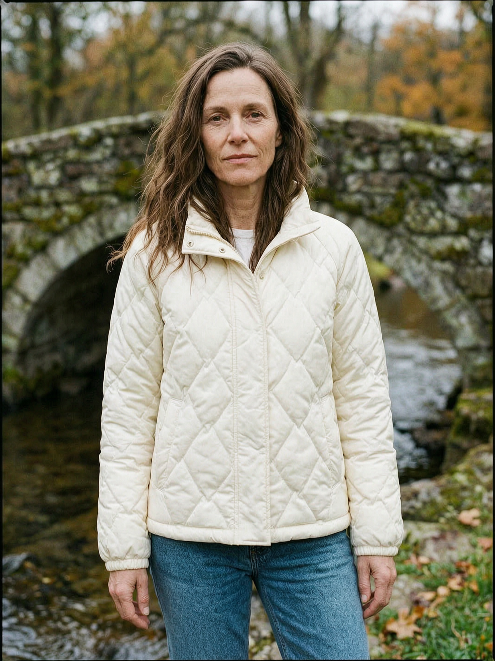 Cropped Diamond-Quilted Down Jacket - Cream
