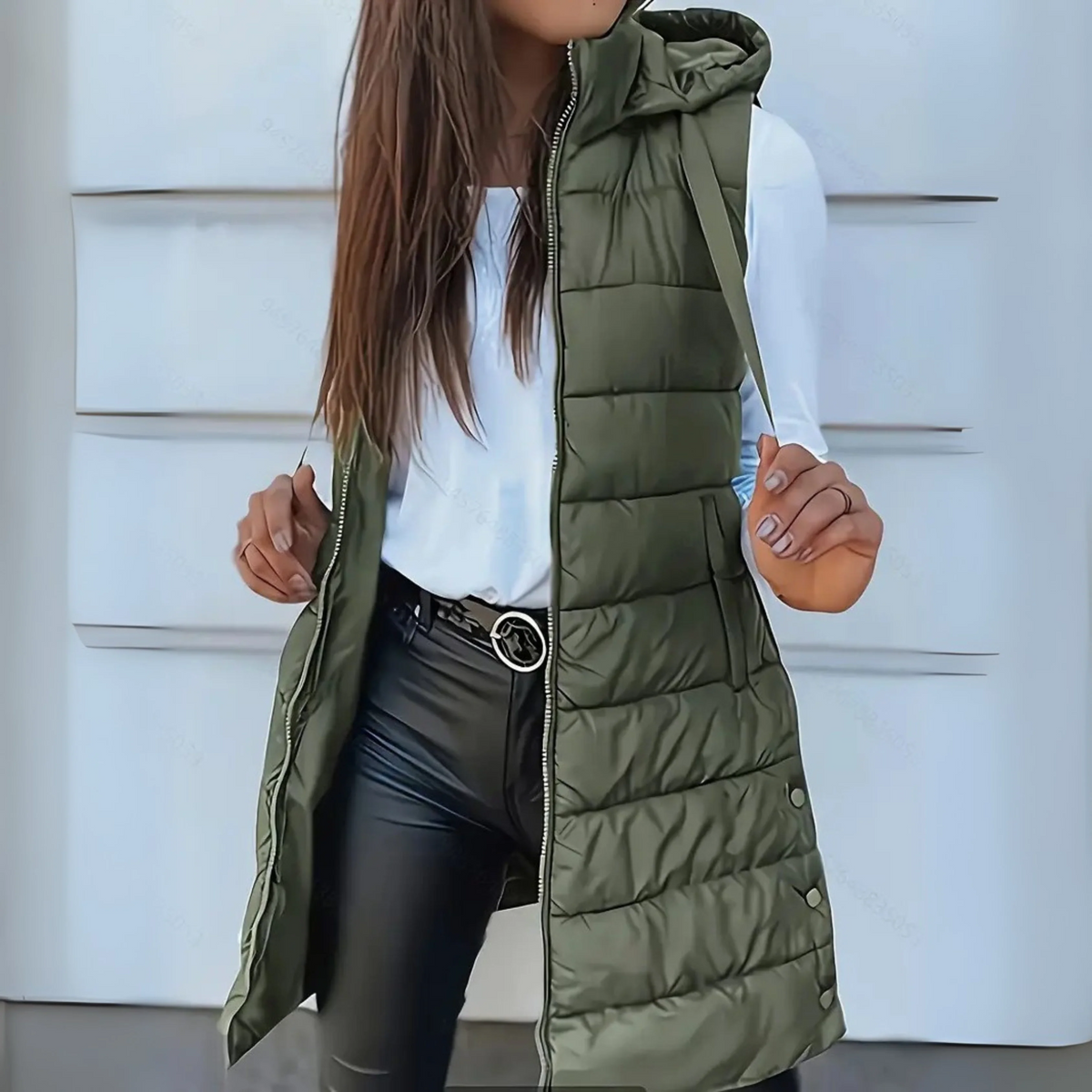 Hooded Quilted Gilet Women's | Lightweight Warmth | E&W - 4 - Elenwear