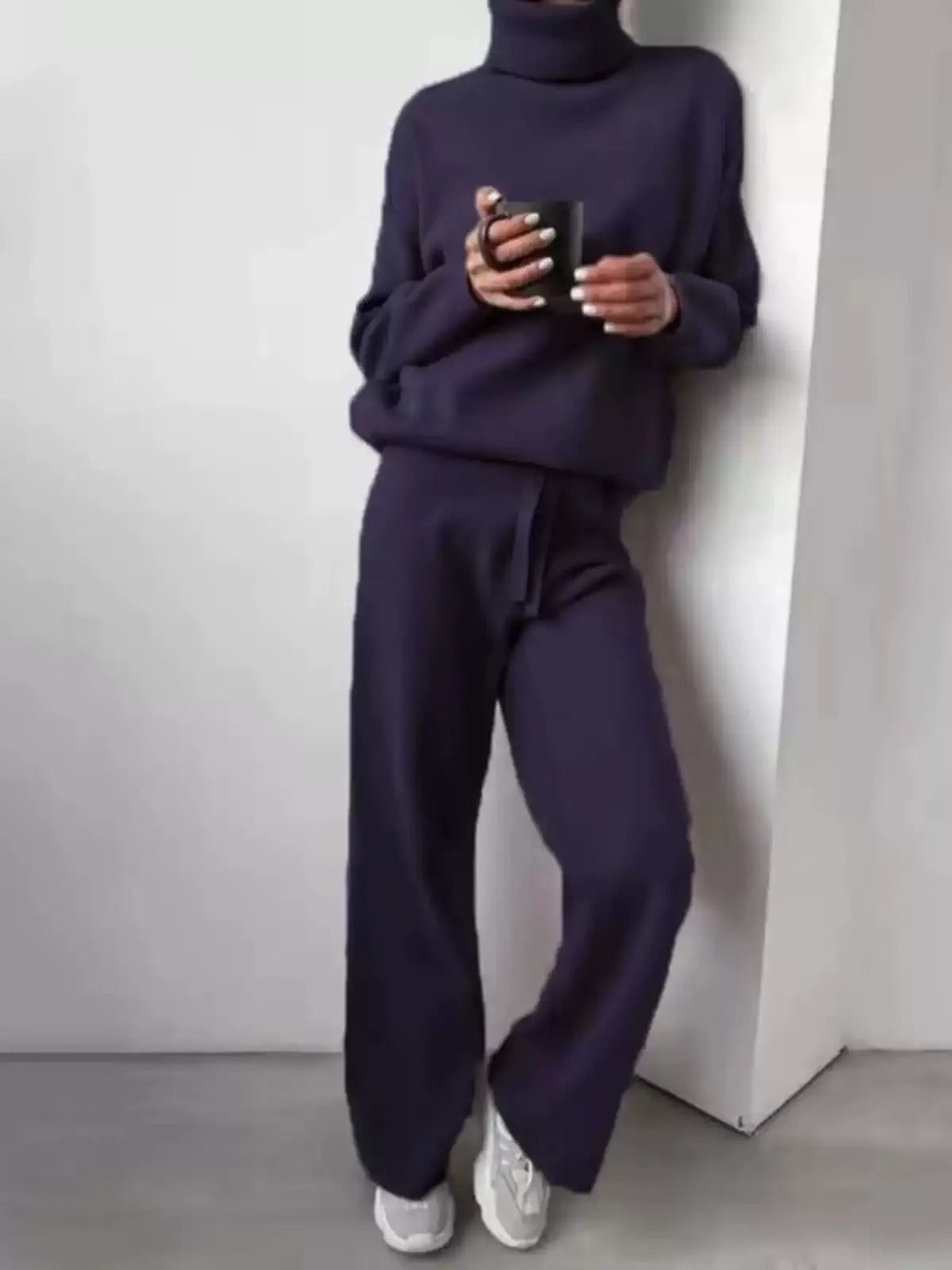 Two-Piece Set Women | Relaxed Knit Design with Cozy Turtleneck | E&W - 2 - Elenwear